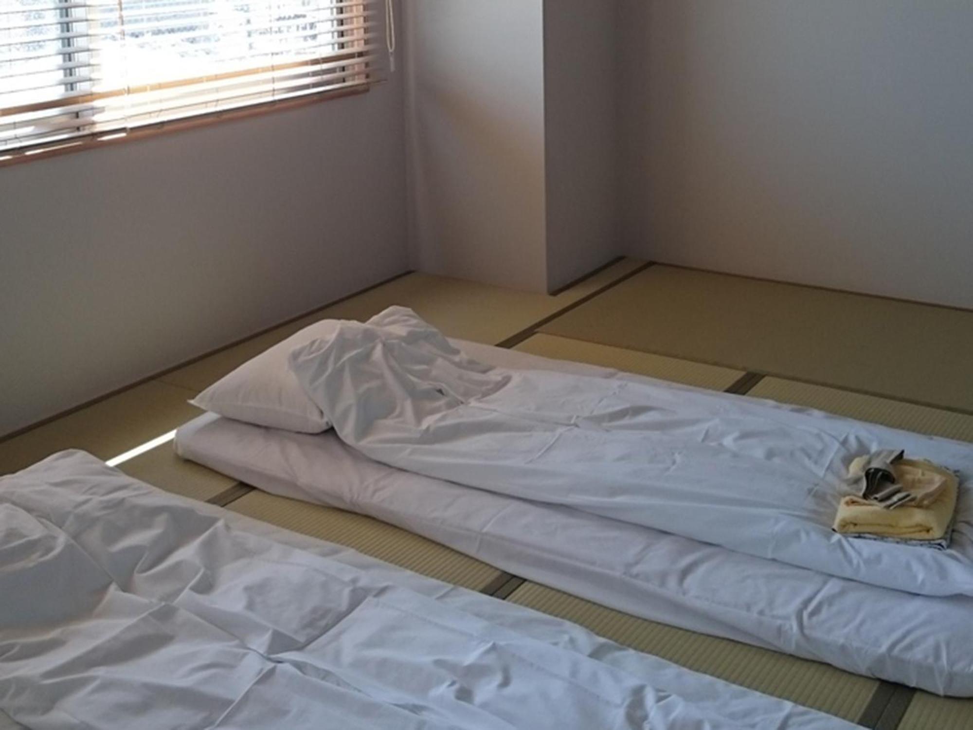 Kumagaya Royal Hotel Suzuki Rum bild