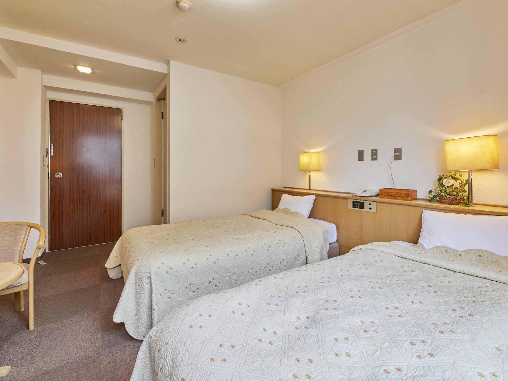 Kumagaya Royal Hotel Suzuki Exteriör bild