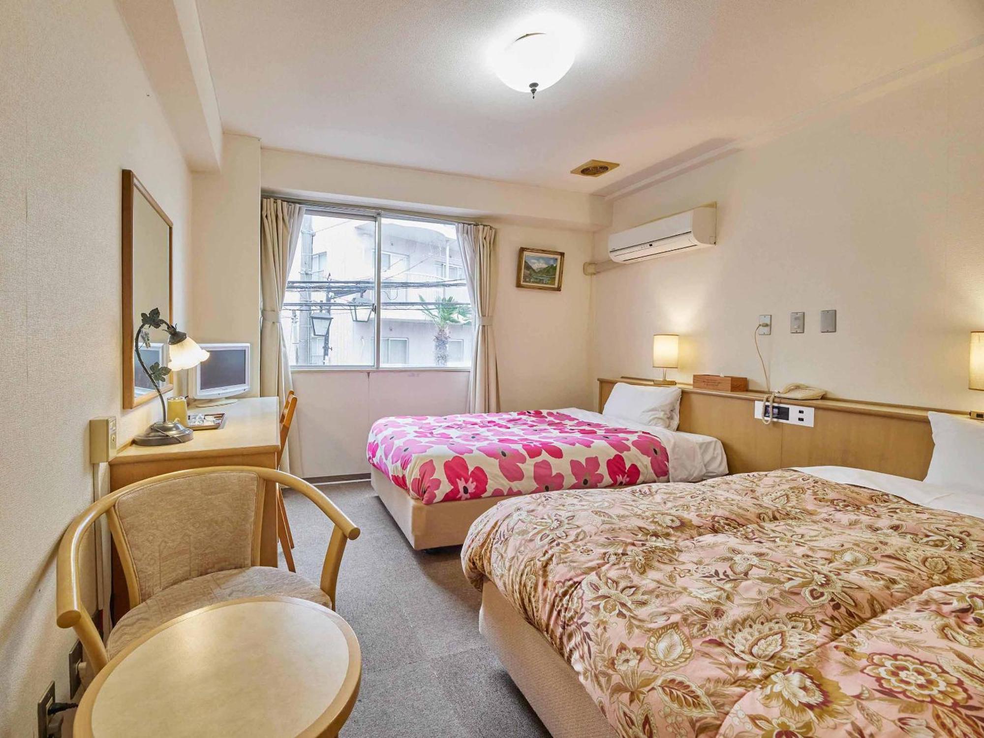 Kumagaya Royal Hotel Suzuki Exteriör bild